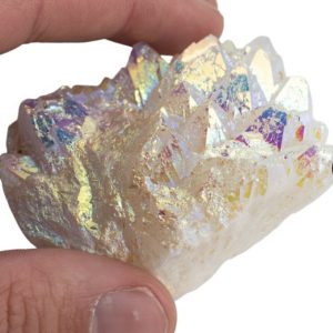 Ruwe aura kwarts edelsteen cluster